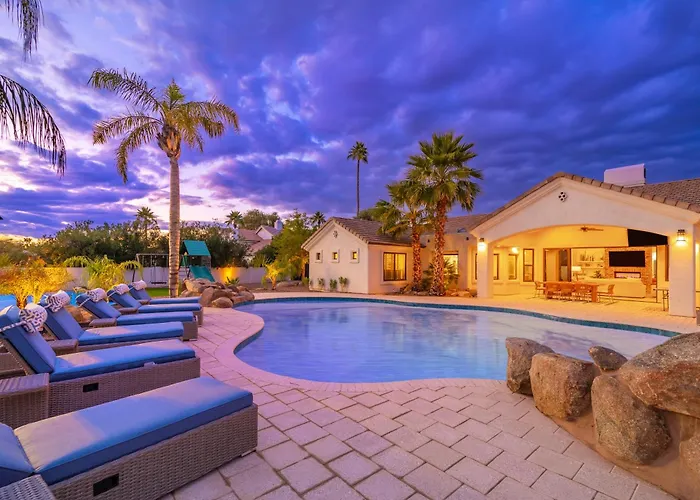 Villa 4million Designer Waterslidewonderlandtheatregymsportcourtshuffleboard Court Scottsdale