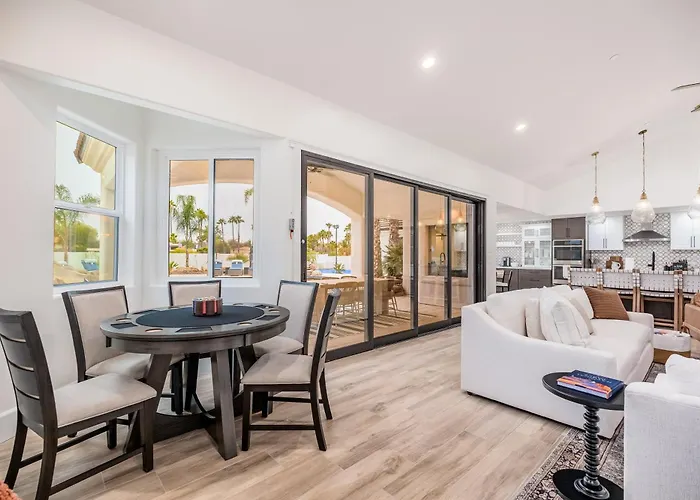 Villa 4million Designer Waterslidewonderlandtheatregymsportcourtshuffleboard Court *