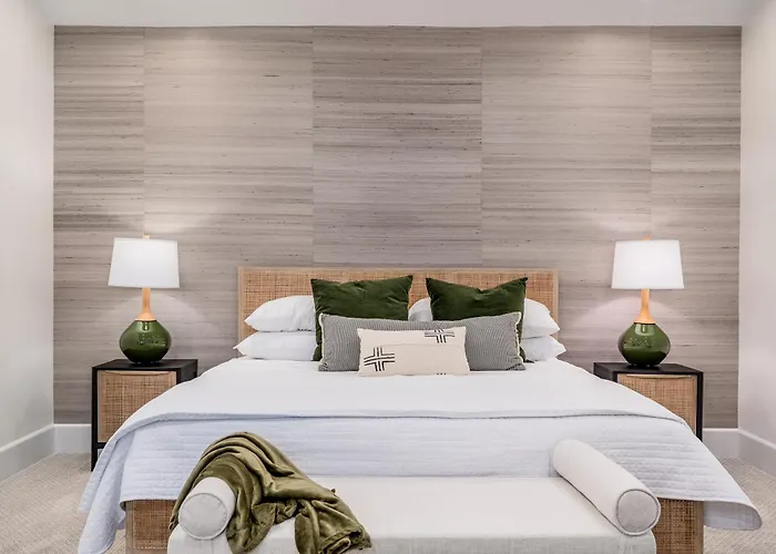Villa 4million Designer Waterslidewonderlandtheatregymsportcourtshuffleboard Court Scottsdale