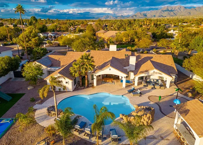 4million Designer Waterslidewonderlandtheatregymsportcourtshuffleboard Court Scottsdale