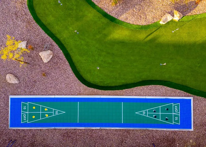 Villa 4million Designer Waterslidewonderlandtheatregymsportcourtshuffleboard Court *
